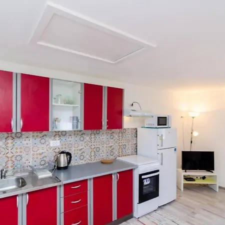 דירה Jasmin - One Bedroom With Balcony And Garden View *