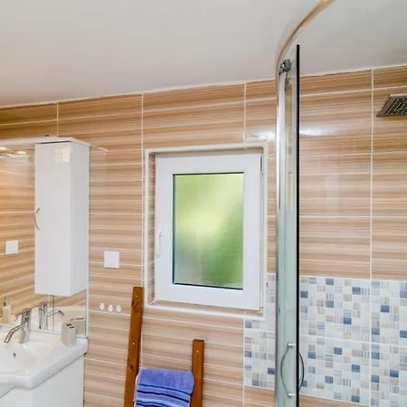 דירה Jasmin - One Bedroom With Balcony And Garden View *