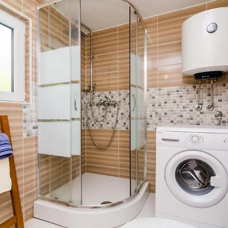 Jasmin - One Bedroom With Balcony And Garden View * Dubrovnik